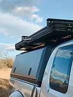 D.A.G ALUMINUM ROOF TOP TENT
